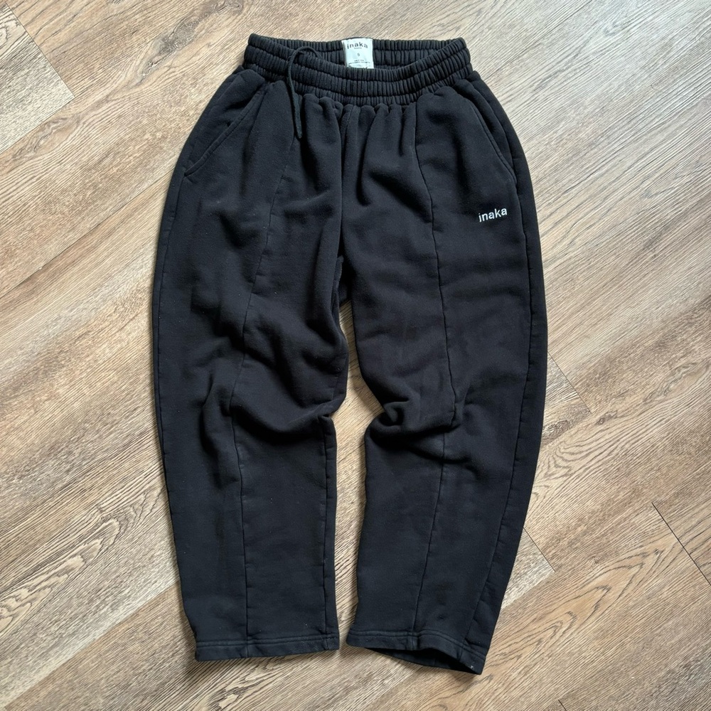 Inaka Power Basics Black Sweatpants